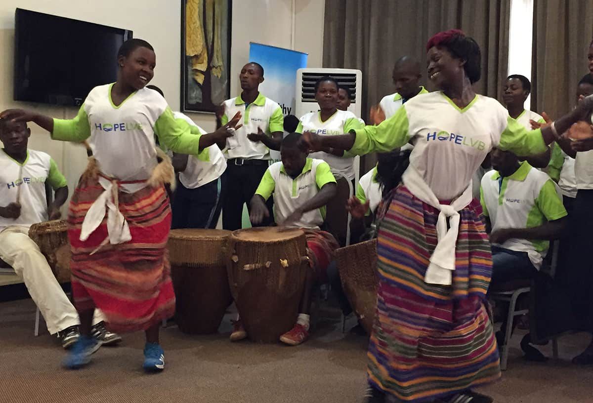 Youth_group_shares_HoPE_story_in_song_and_dance
